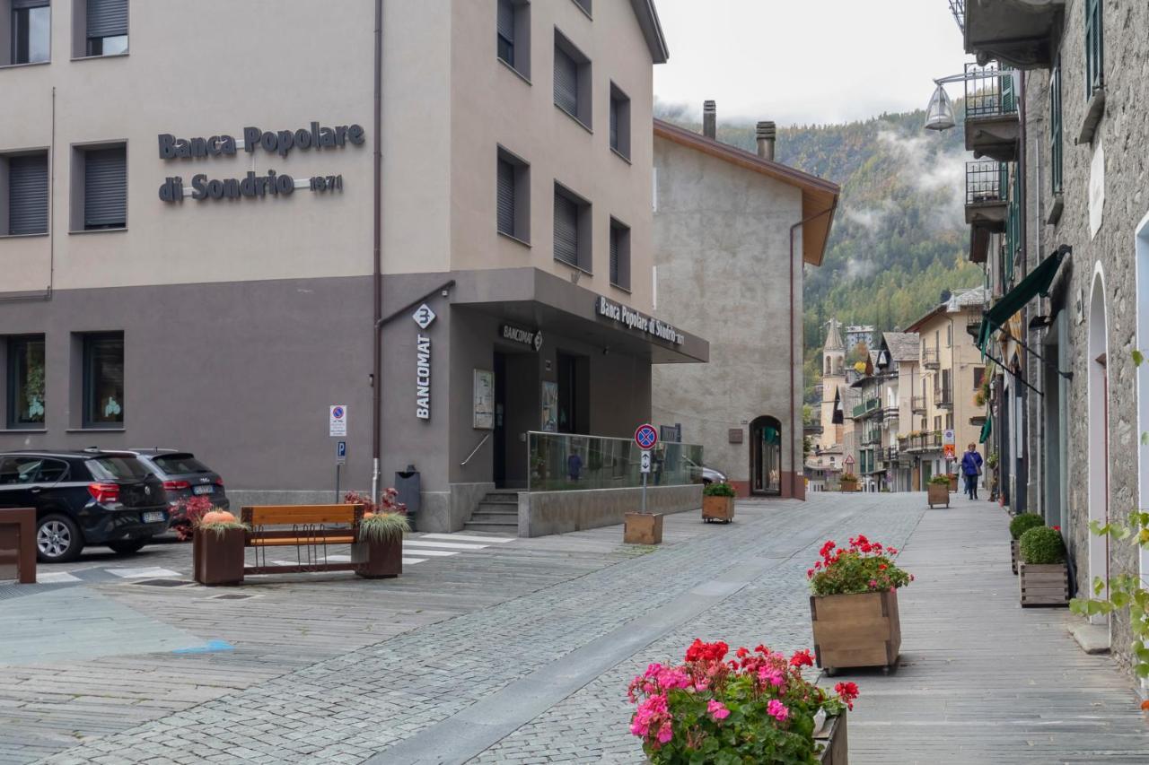Ihost Flat - Valmalenco Centro Leilighet Chiesa in Valmalenco Eksteriør bilde